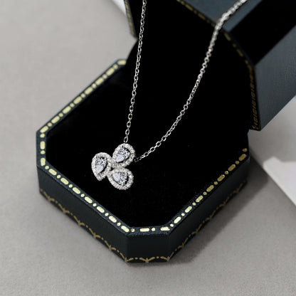 [Zusammen]Elegante Halskette in Blumenform mit Birnenschliff