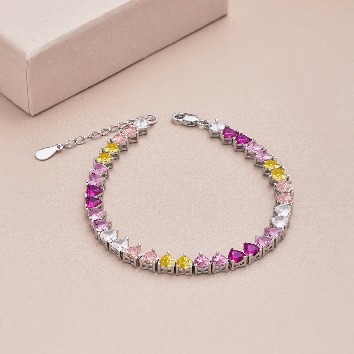 [Zusammen]Luxuriöses buntes romantisches Armband in Herzform für Liebhaber
