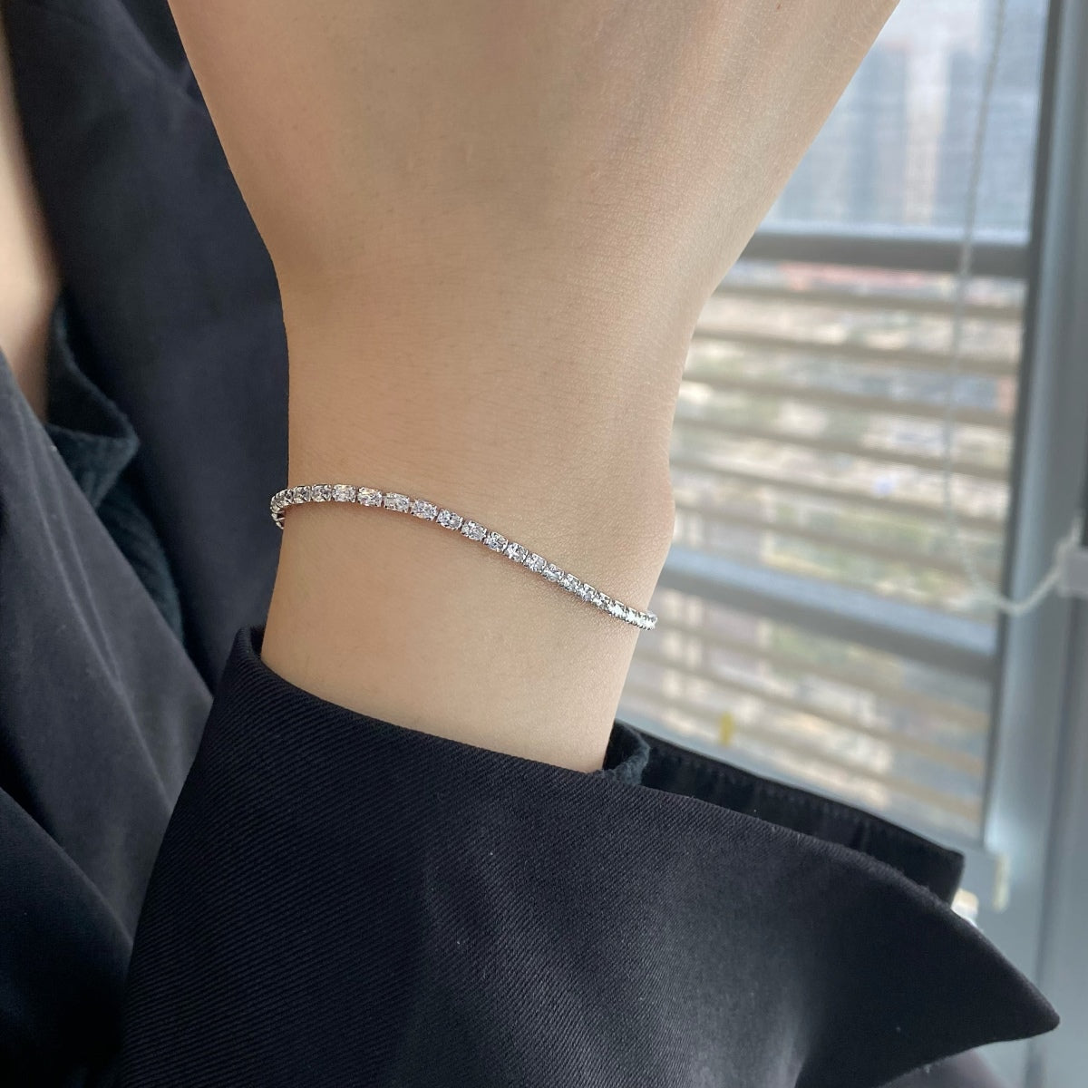 [Zusammen]Elegantes Smaragdschliff-Tagesarmband
