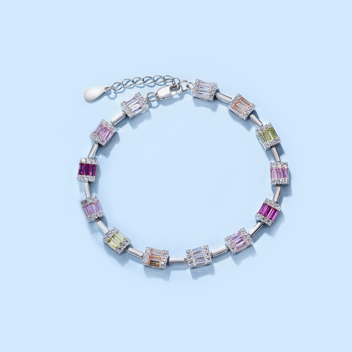 [Zusammen] Zierliches, bezauberndes Armband für den Alltag im Smaragdschliff