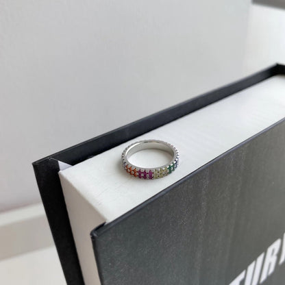 [Zusammen]Einzigartiger bunter Tennisring mit Rundschliff