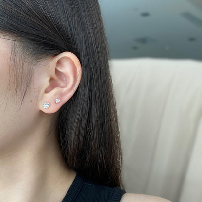 [Together]Sparkling Heart Shaped Simple Earrings