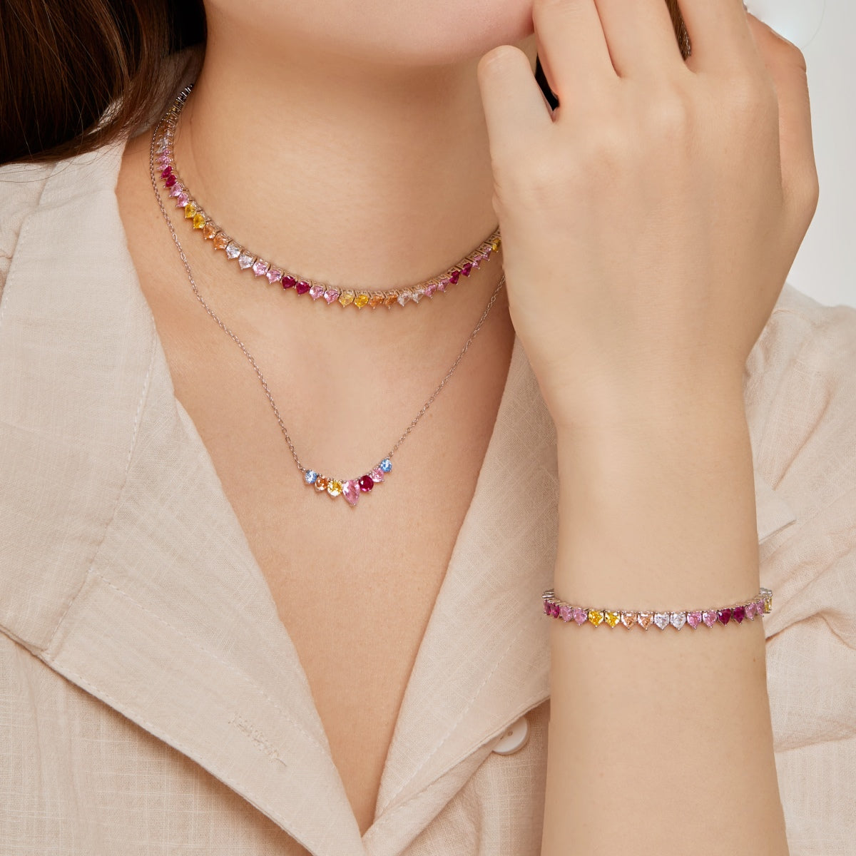 [Zusammen]Luxuriöses buntes romantisches Armband in Herzform für Liebhaber