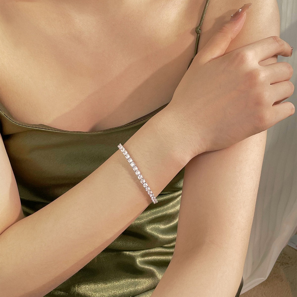 [Zusammen]Luxuriöses verziertes Tennisarmband mit Rundschliff