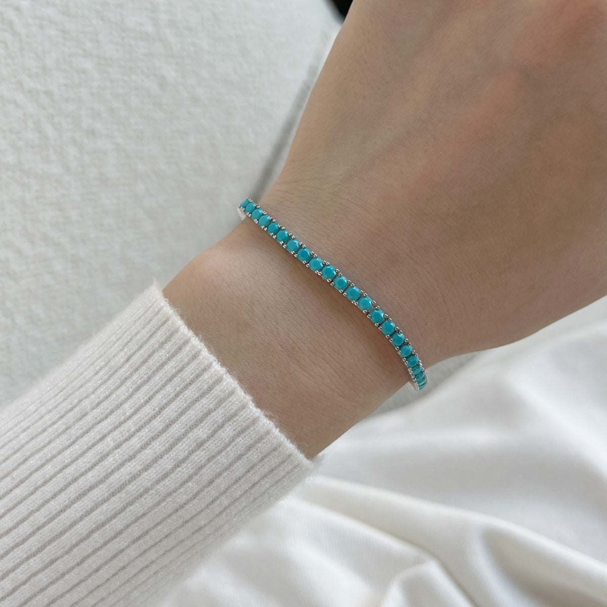 [Zusammen]Zierliches, bezauberndes Tennisarmband mit rundem Schliff