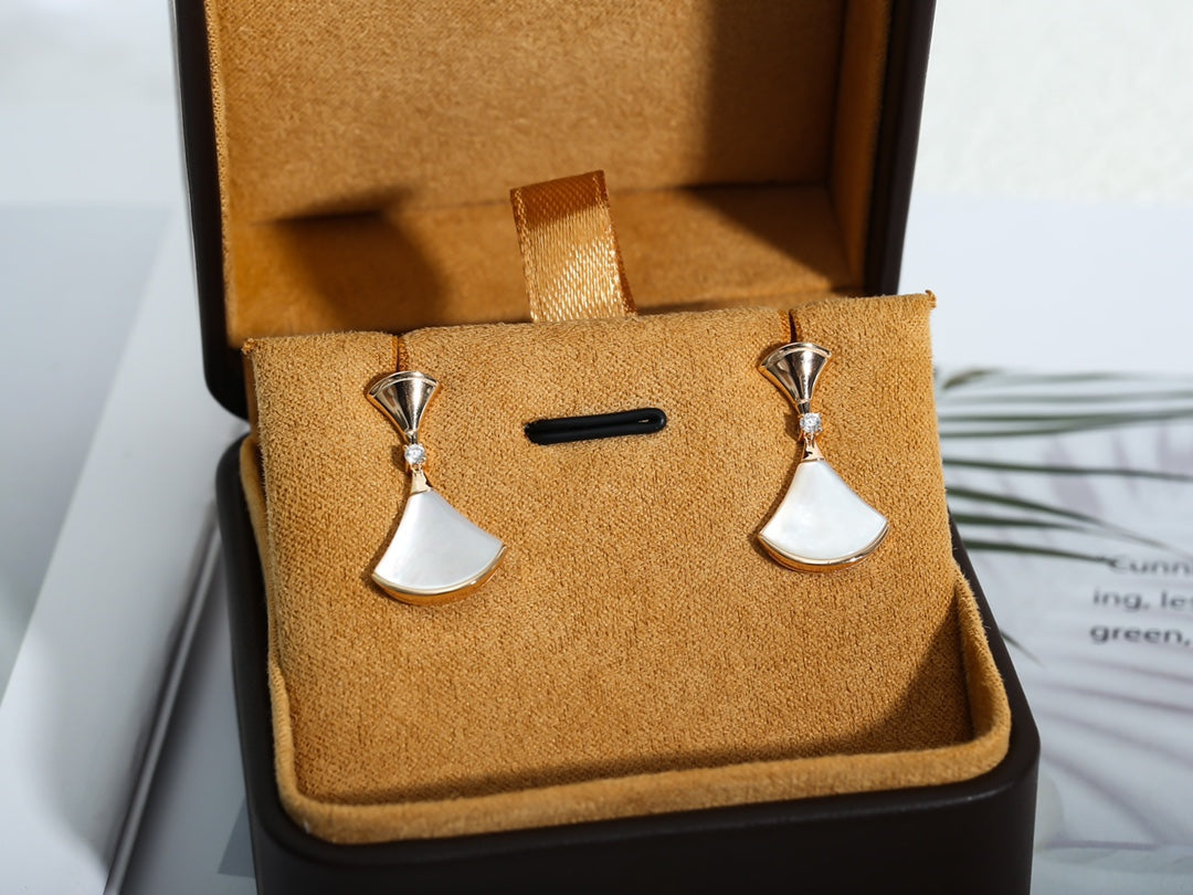 [Together Jewelry]DREAM MOP PINK GOLD EARRINGS