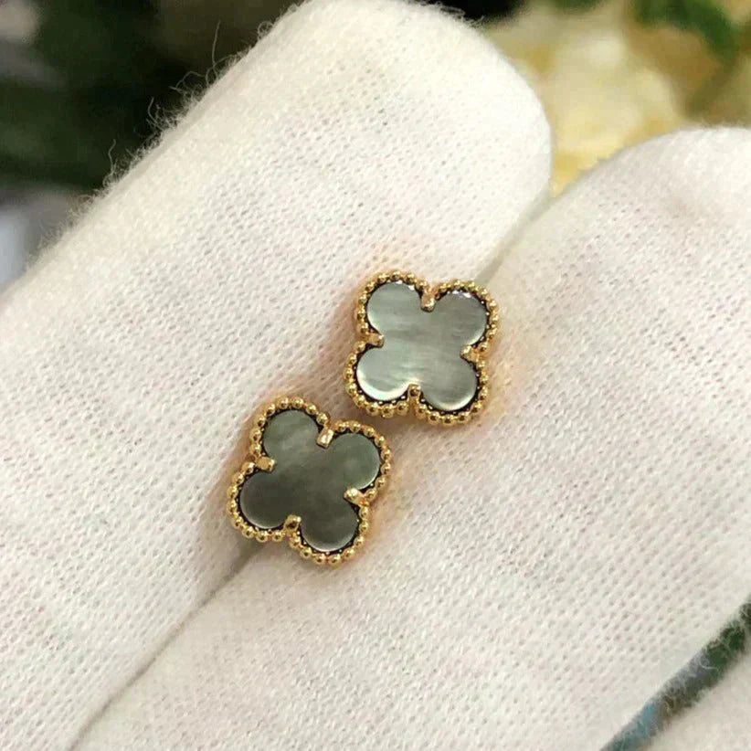 [Together]CLOVER MINI 9.5MM GRAY MOP EARRINGS