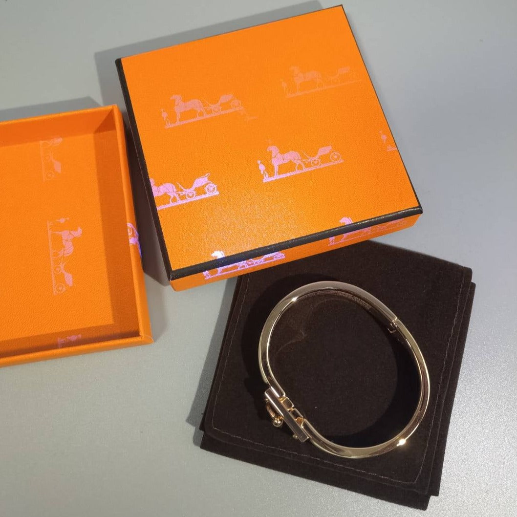 [Together Jewelry]H GREY BRACELET
