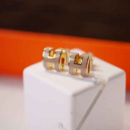[Together Jewelry]MINI POP H GOLD EARRINGS GREY