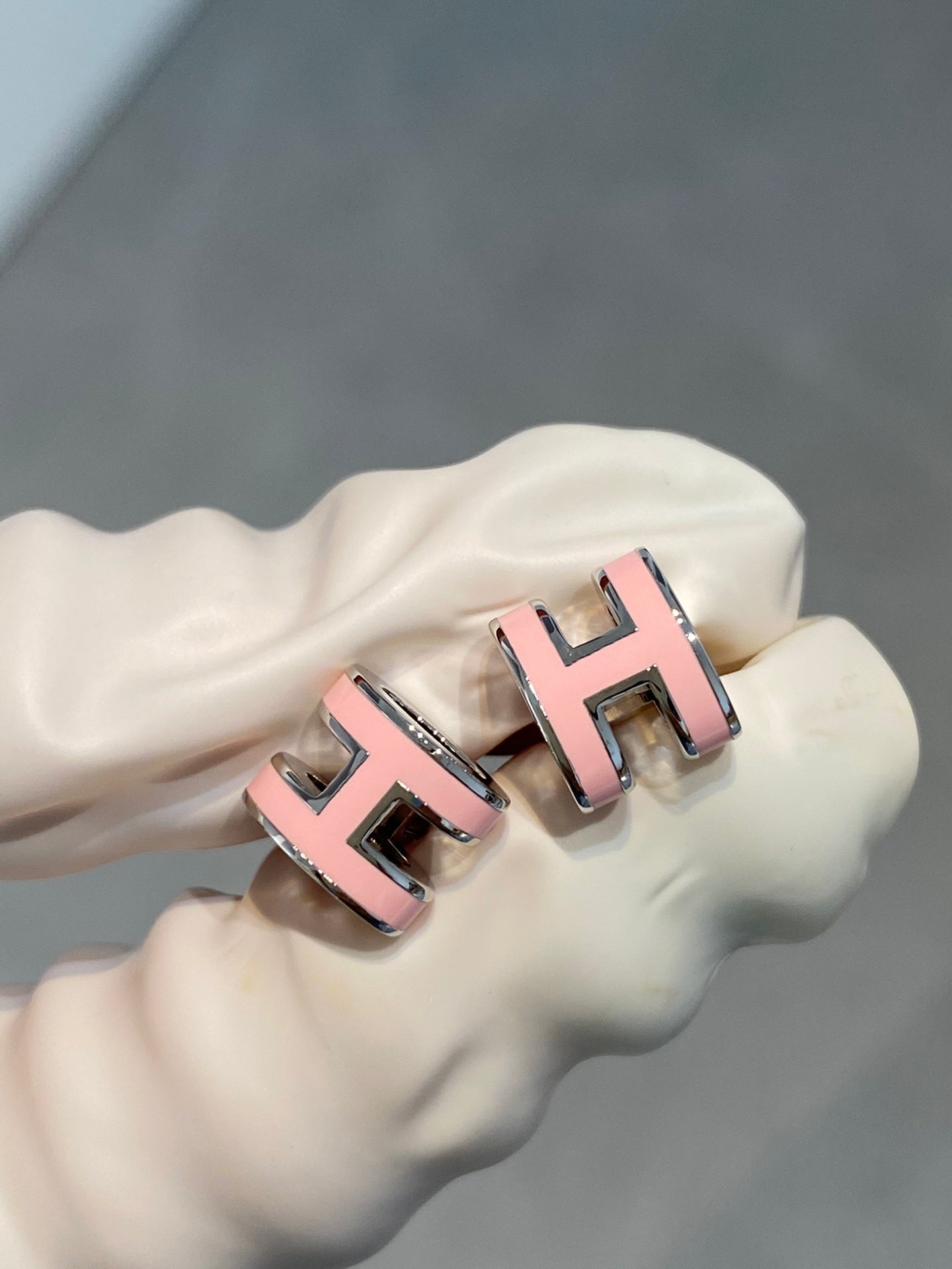 [Together Jewelry]MINI POP H SILVER EARRINGS PINK