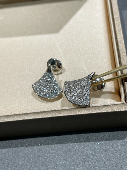 [Together Jewelry]DREAM STUD EARRINGS DIAMOND