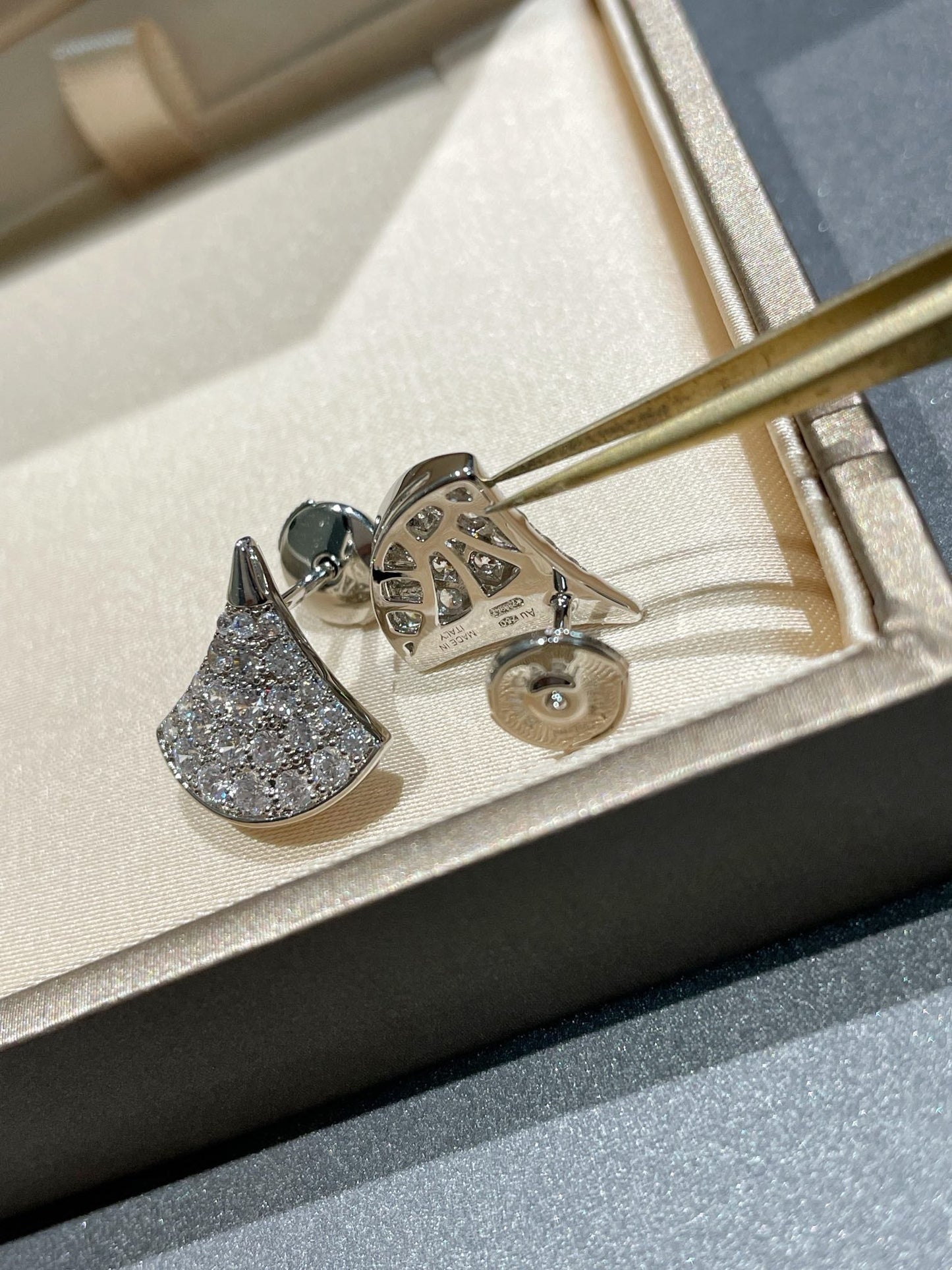 [Together Jewelry]DREAM STUD EARRINGS DIAMOND