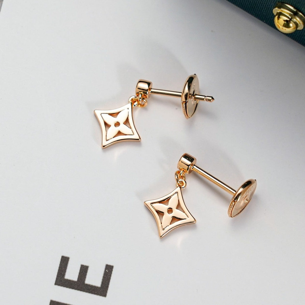 [Together Jewelry]STAR EARRINGS GOLD