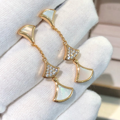 [Together Jewelry]DREAM EARRINGS 3 MOTIFS DIAMOND MOP PINK GOLD