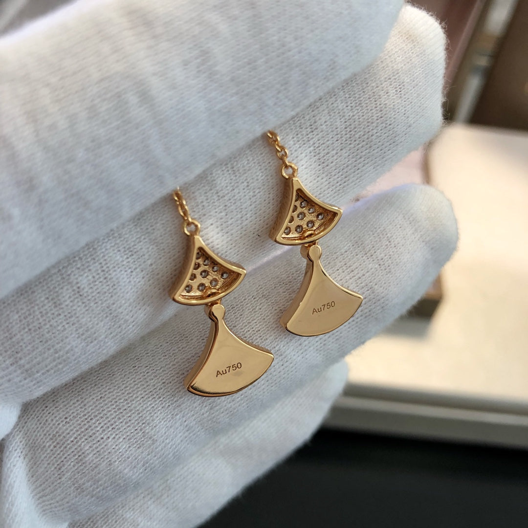 [Together Jewelry]DREAM EARRINGS 3 MOTIFS DIAMOND MOP PINK GOLD