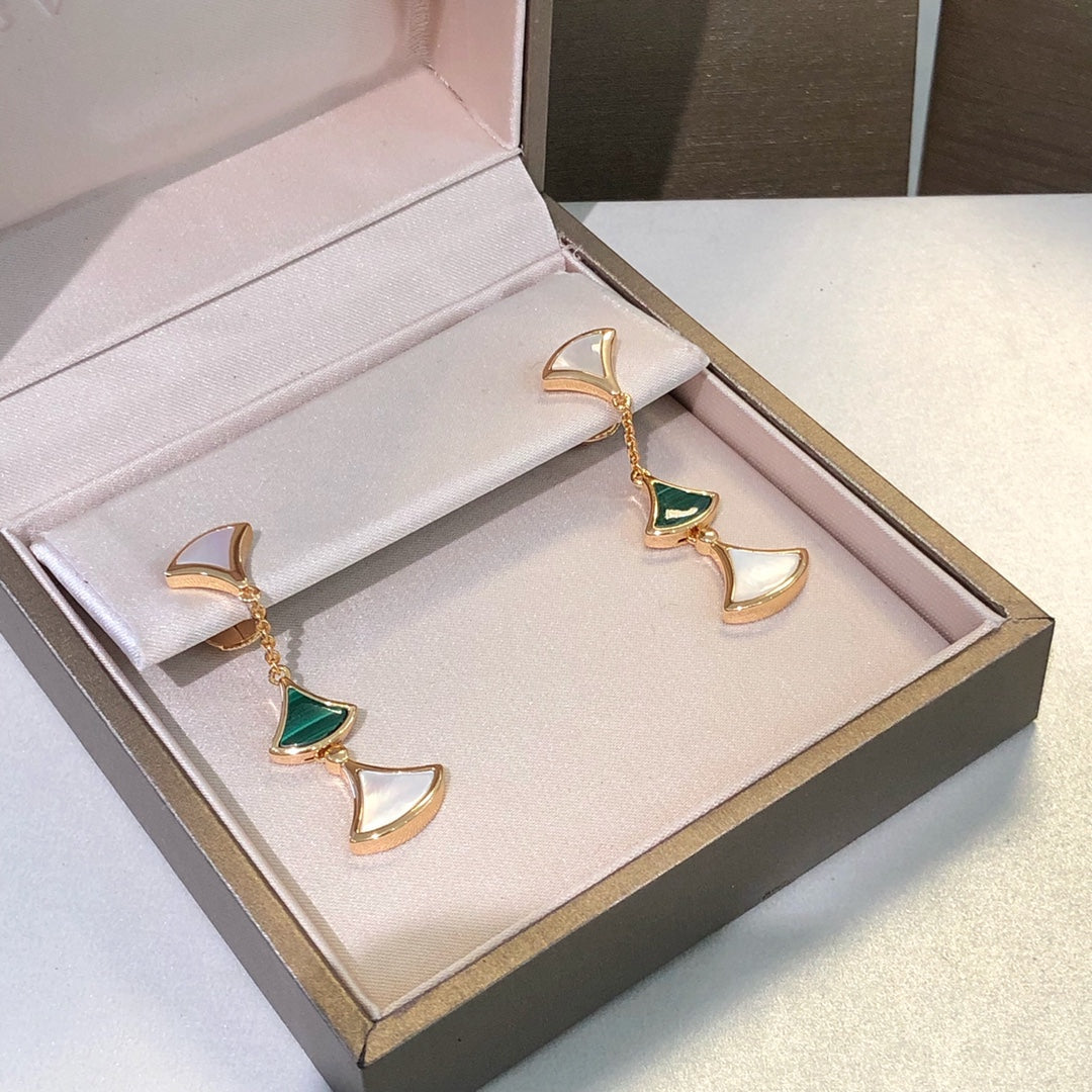 [Together Jewelry]DREAM EARRINGS 3 MOTIFS MALACHITE MOP PINK GOLD