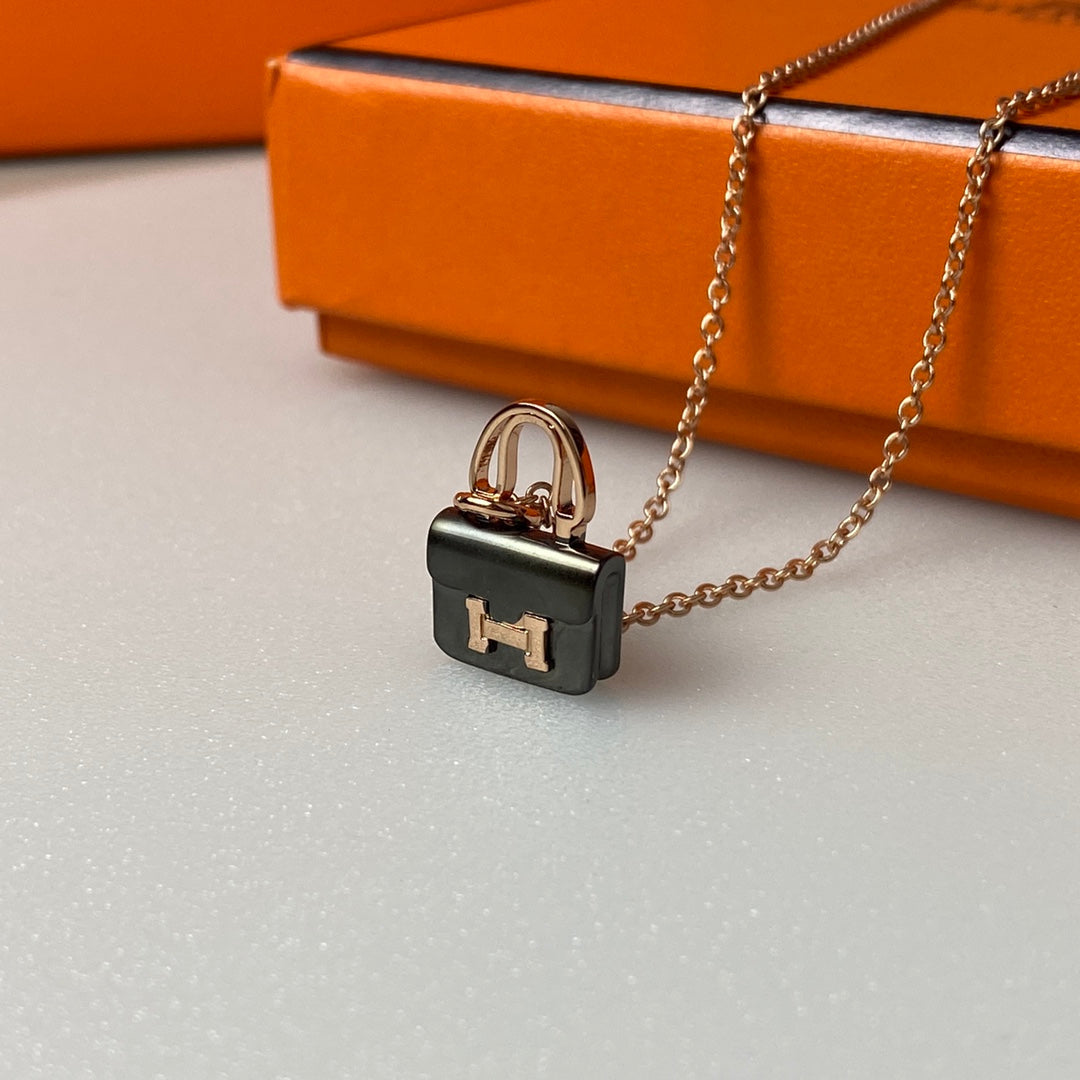 [Together Jewelry]CONSTANCE BLACK PEDANT PINK GOLD NECKLACE