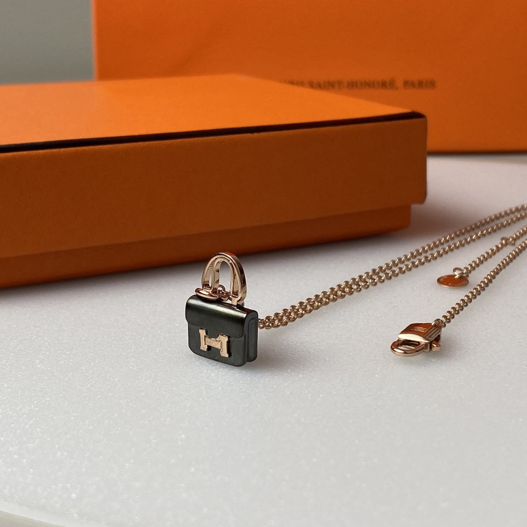 [Together Jewelry]CONSTANCE BLACK PEDANT PINK GOLD NECKLACE