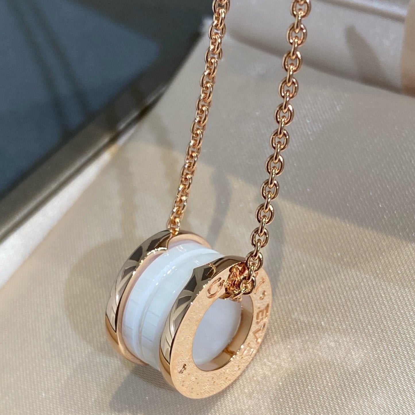 [Together Jewelry]ZERO 1 WHITE CERAMIC PINK GOLD NECKLACE