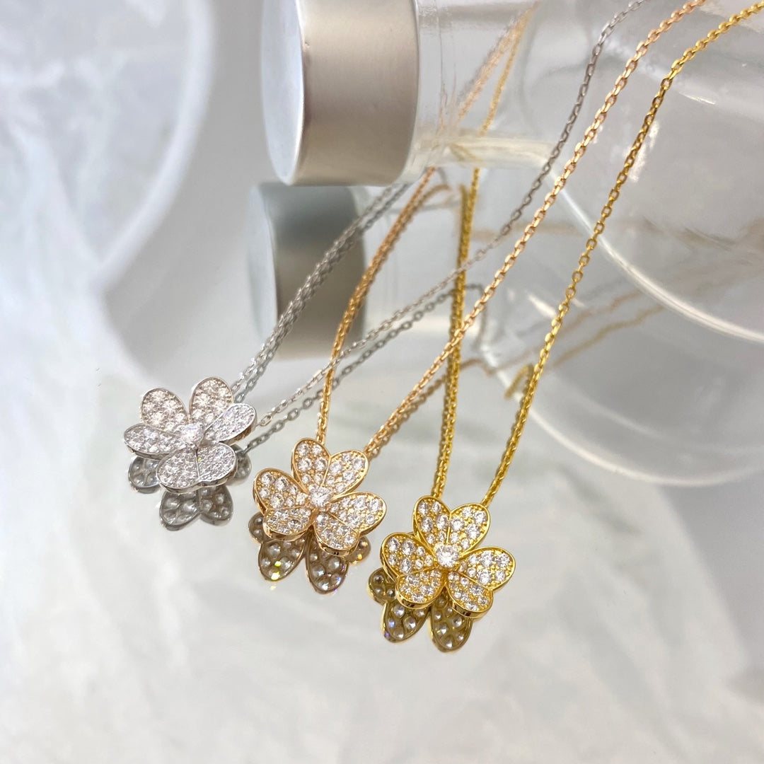 [Together]FLOWER DIAMOND NECKLACE