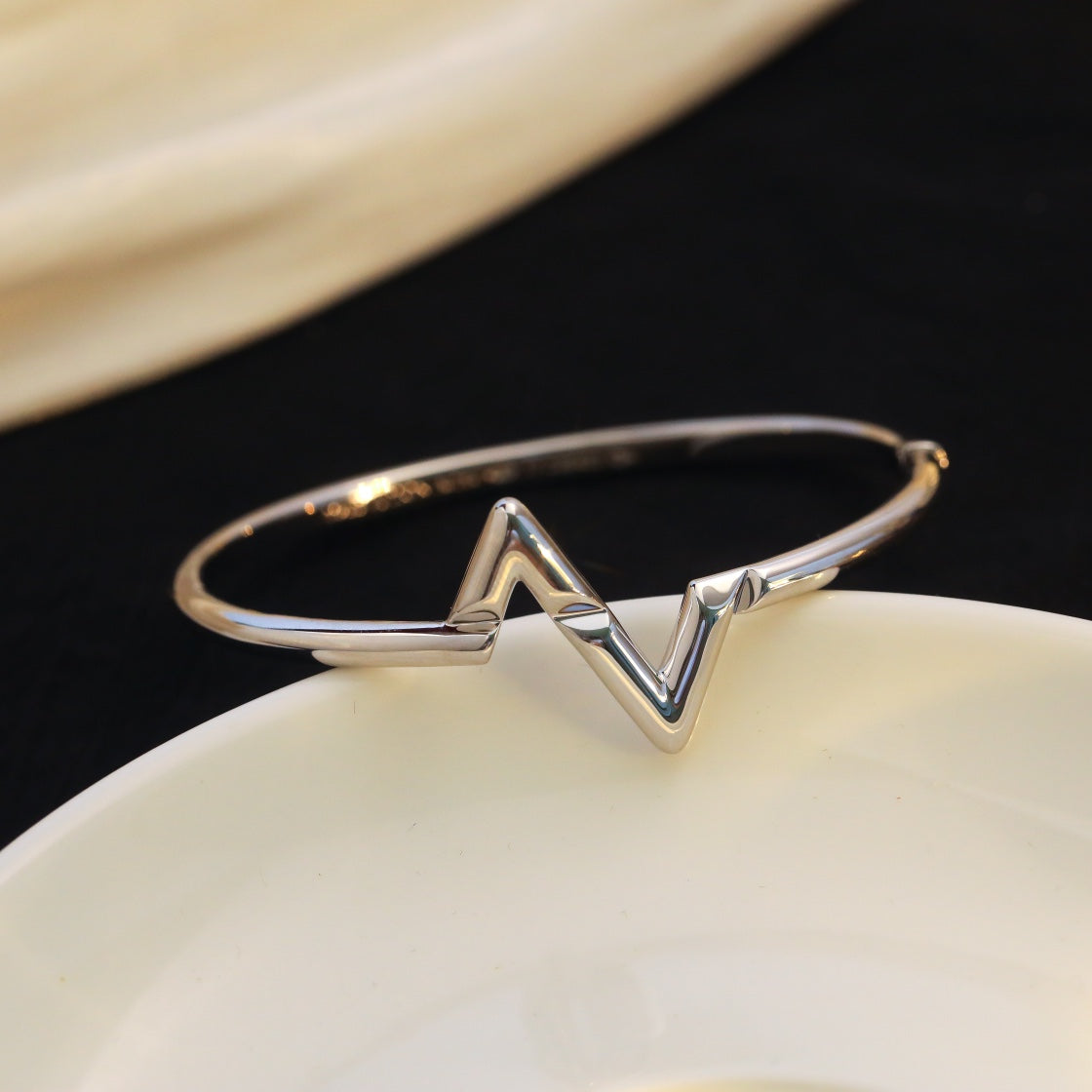 [Together Jewelry]VOLTE UPSITE DOWN BRACELET