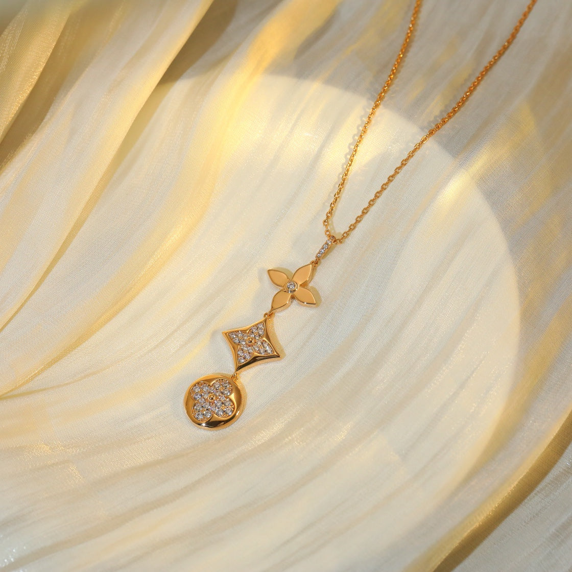 [Together Jewelry]STAR AND SUN DIAMOND PINK GOLD NECKLACE
