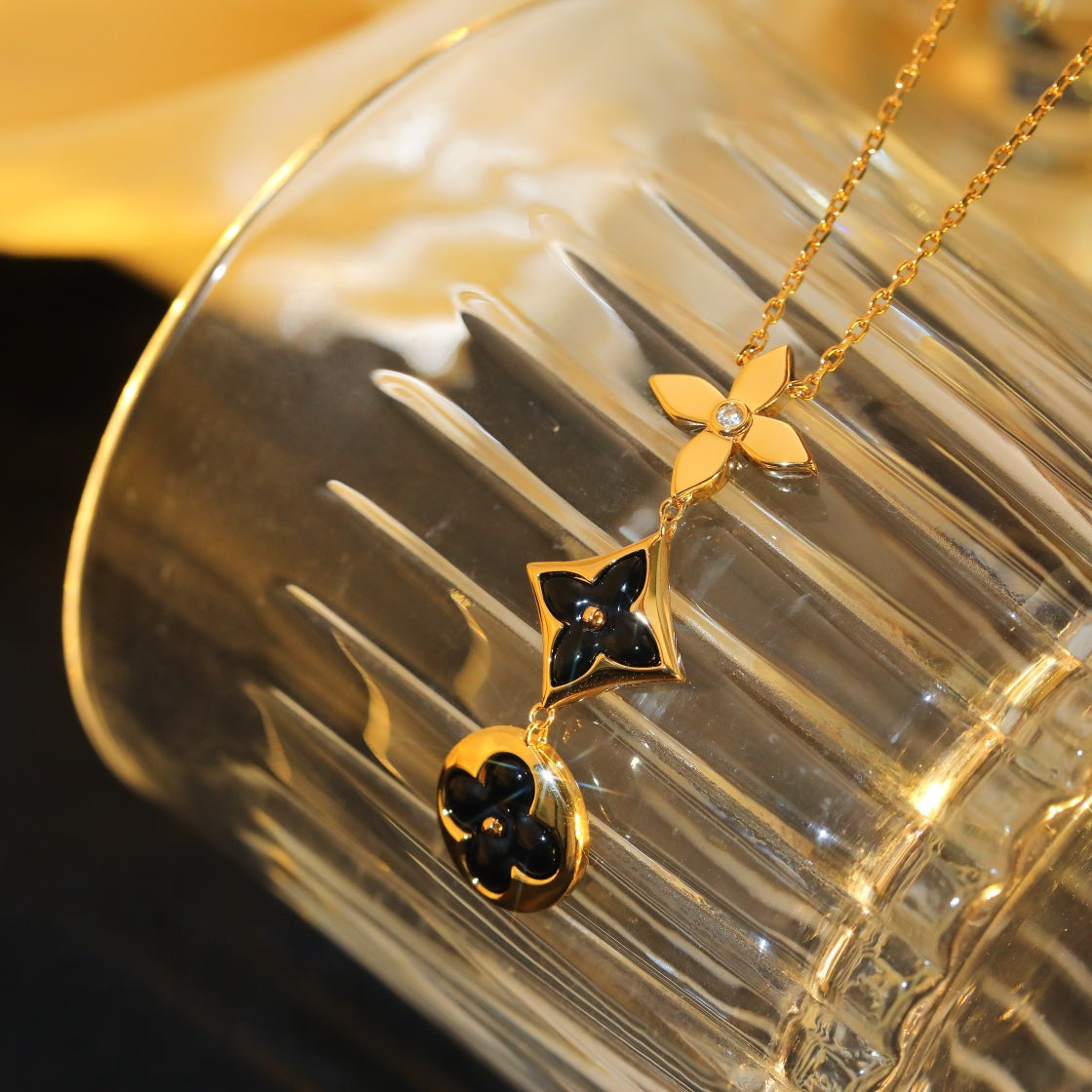 [Together Jewelry]STAR AND SUN ONYX PINK GOLD NECKLACE