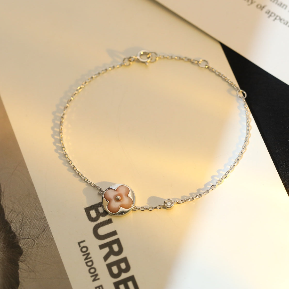 [Together Jewelry]SUN MOTIF PINK MOP SILVER BRACELET