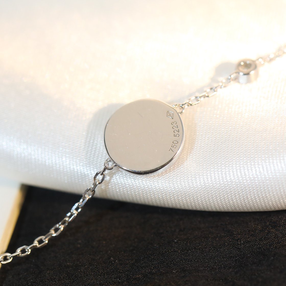 [Together Jewelry]SUN MOTIF PINK MOP SILVER BRACELET