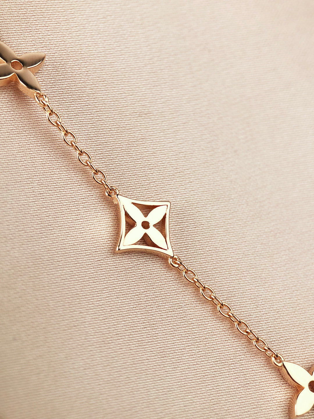 [Together Jewelry]STAR AND SUN 7 MOTIFS GOLD BRACELET