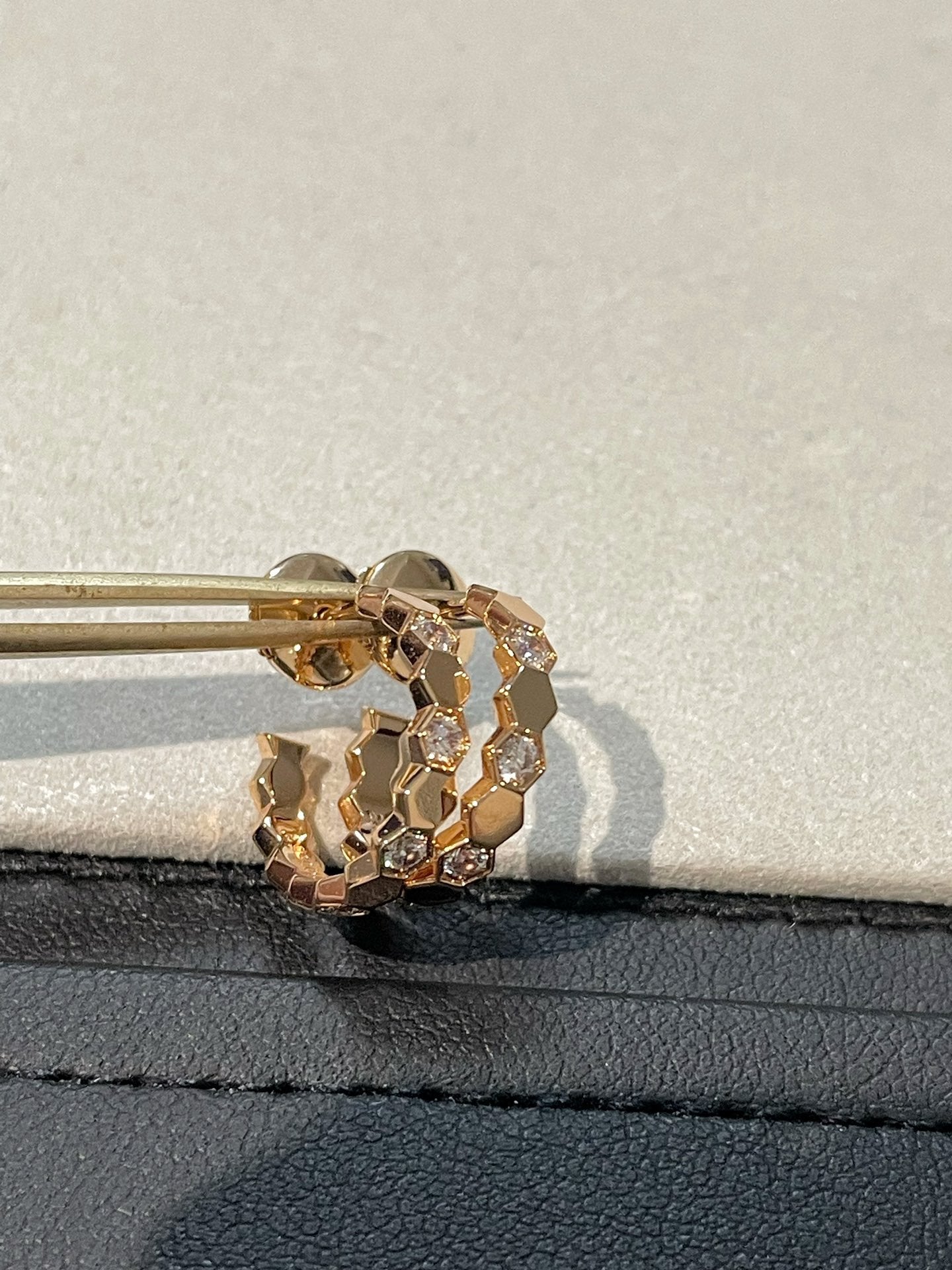 [Together Jewelry]Hollow Design Four-Leaf Clover Flower Shape Ring