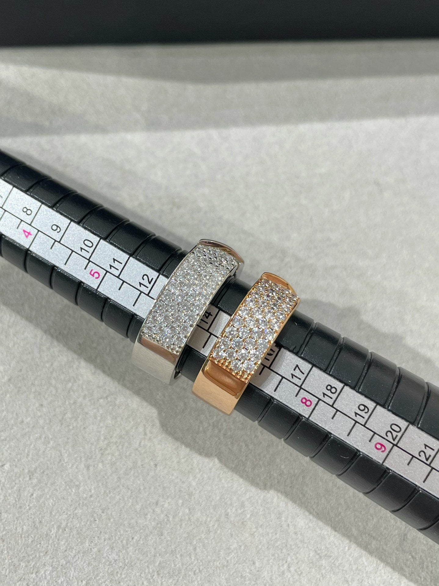 [Together Jewelry]LIENS EVIDENCE  DIAMOND PAVED RING