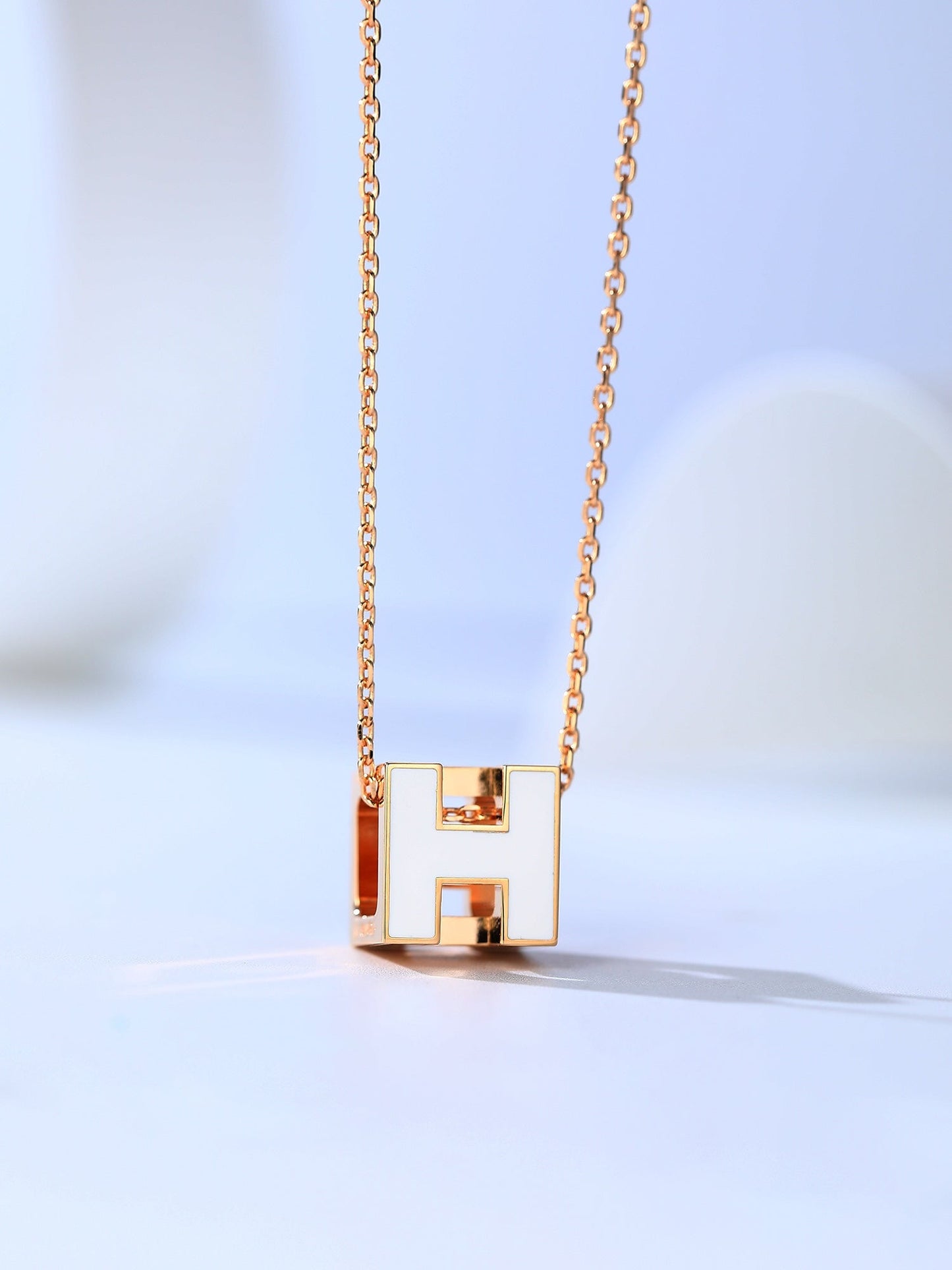 [Together Jewelry]H CAGE PINK GOLD NECKLACE