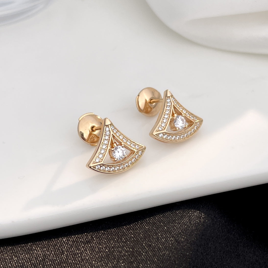 [Together Jewelry]DREAM MINI DIAMOND STUD EARRINGS