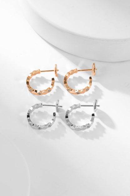 [Together Jewelry]BEE LOVE DIAMOND HOOP EARRINGS