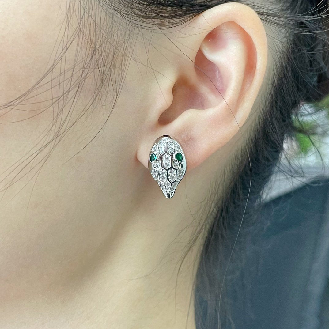 [Together Jewelry]SERPENT DIAMOND STUD EARRINGS