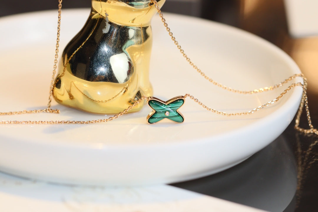 [Together Jewelry]JEUX MALACHITE 1 DIAMOND PINK GOLD NECKLACE