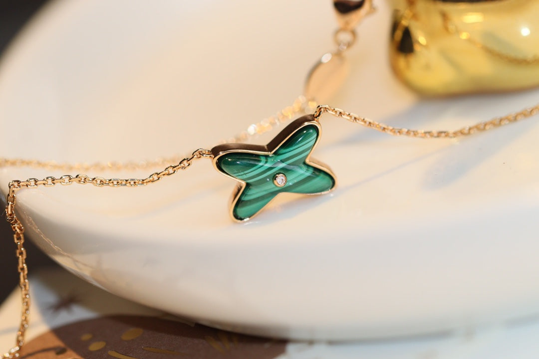 [Together Jewelry]JEUX MALACHITE 1 DIAMOND PINK GOLD NECKLACE