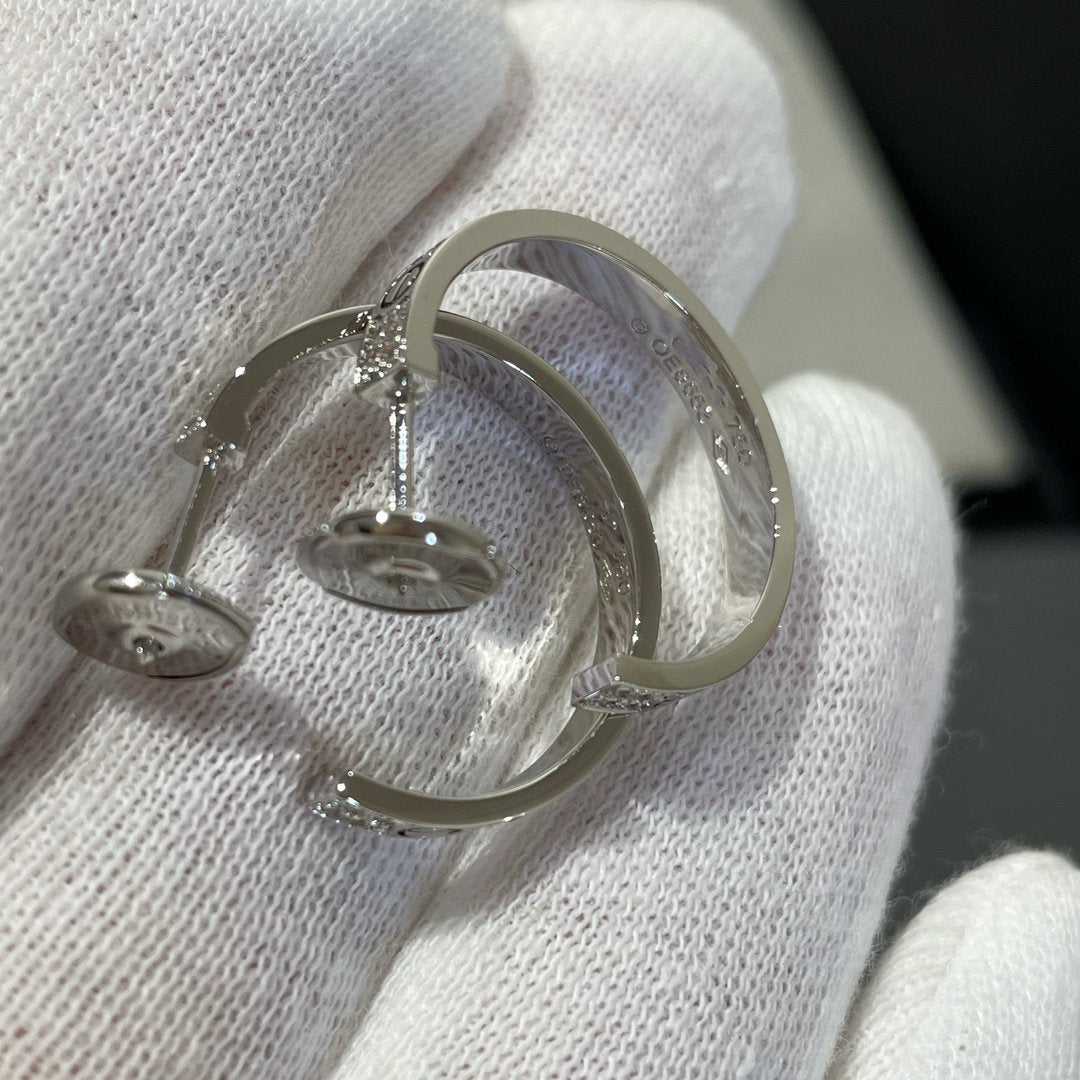 [Together Jewelry]LOVE DIAMOND SILVER HOOP EARRINGS