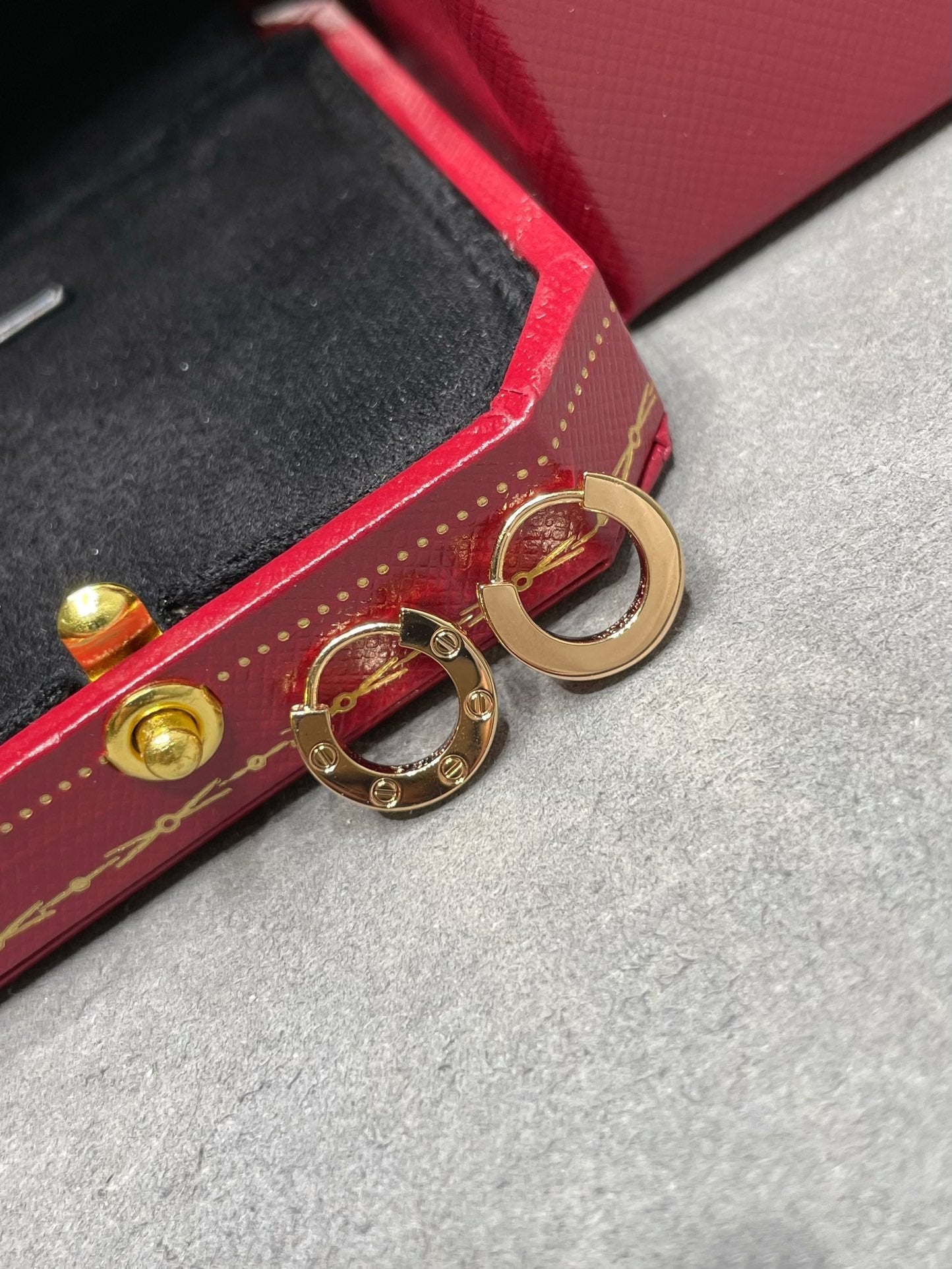 [Together Jewelry]LOVE MINI EARRINGS
