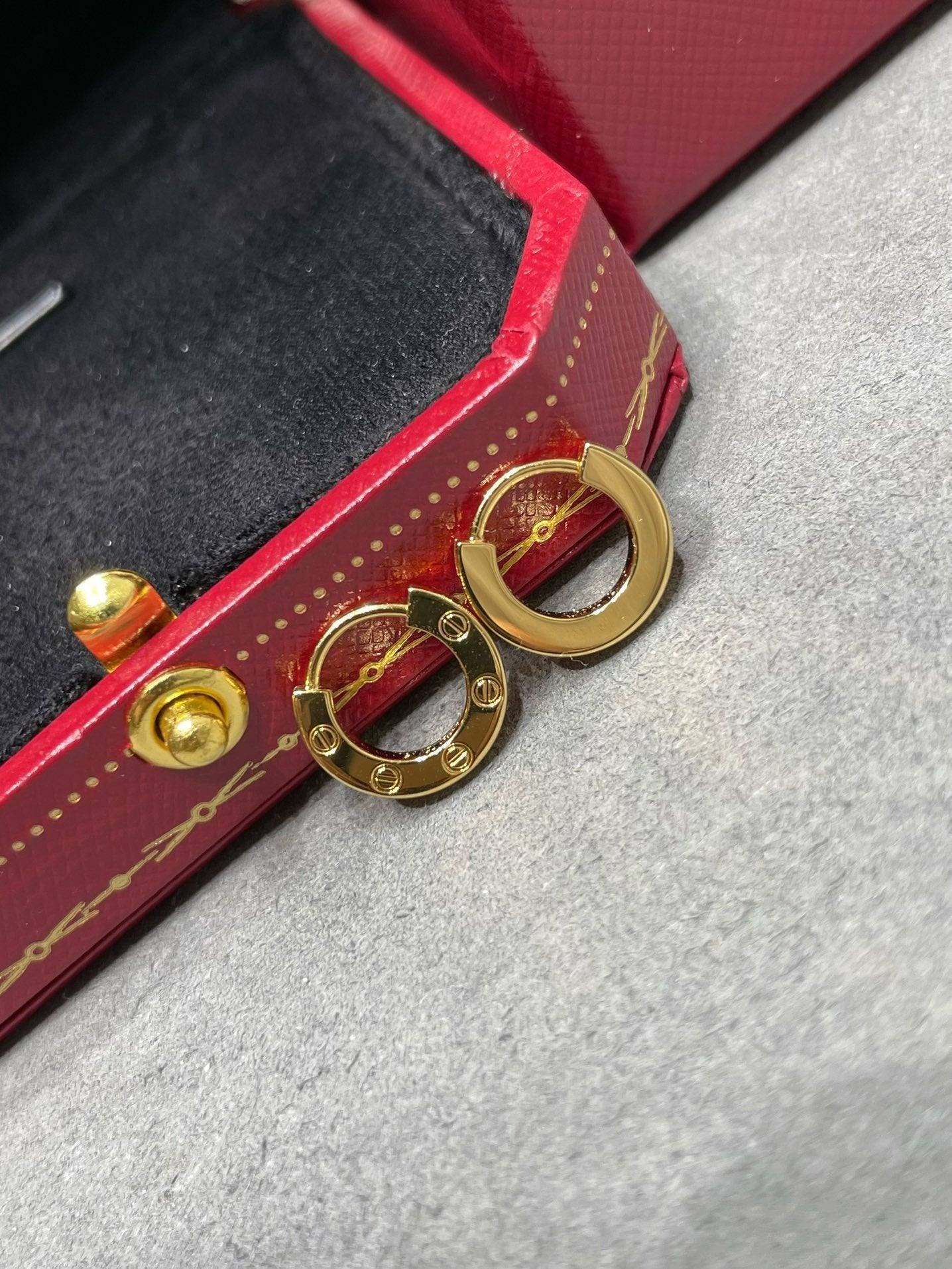 [Together Jewelry]LOVE MINI EARRINGS