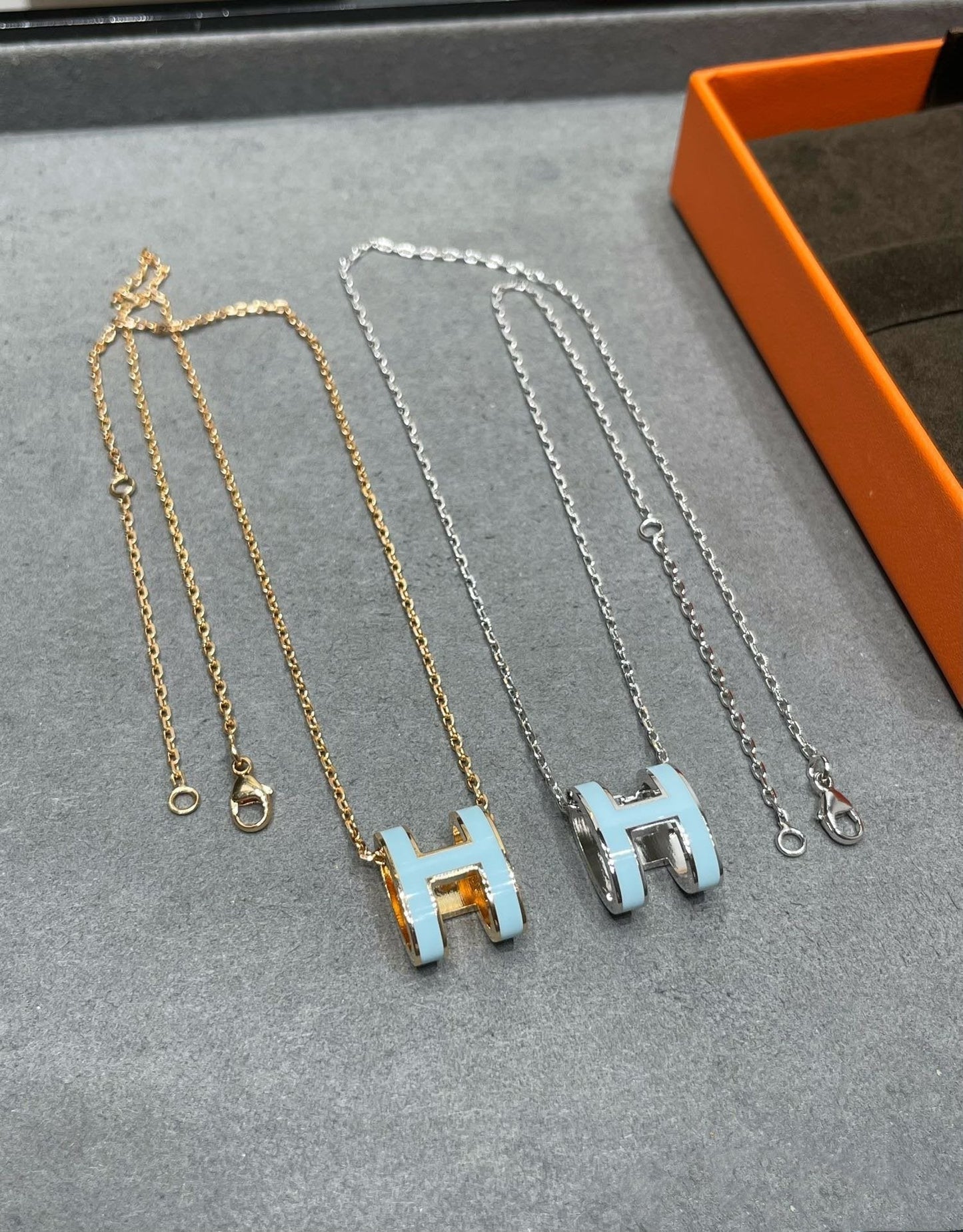 [Together Jewelry]POP H SKY BLUE NECKLACE