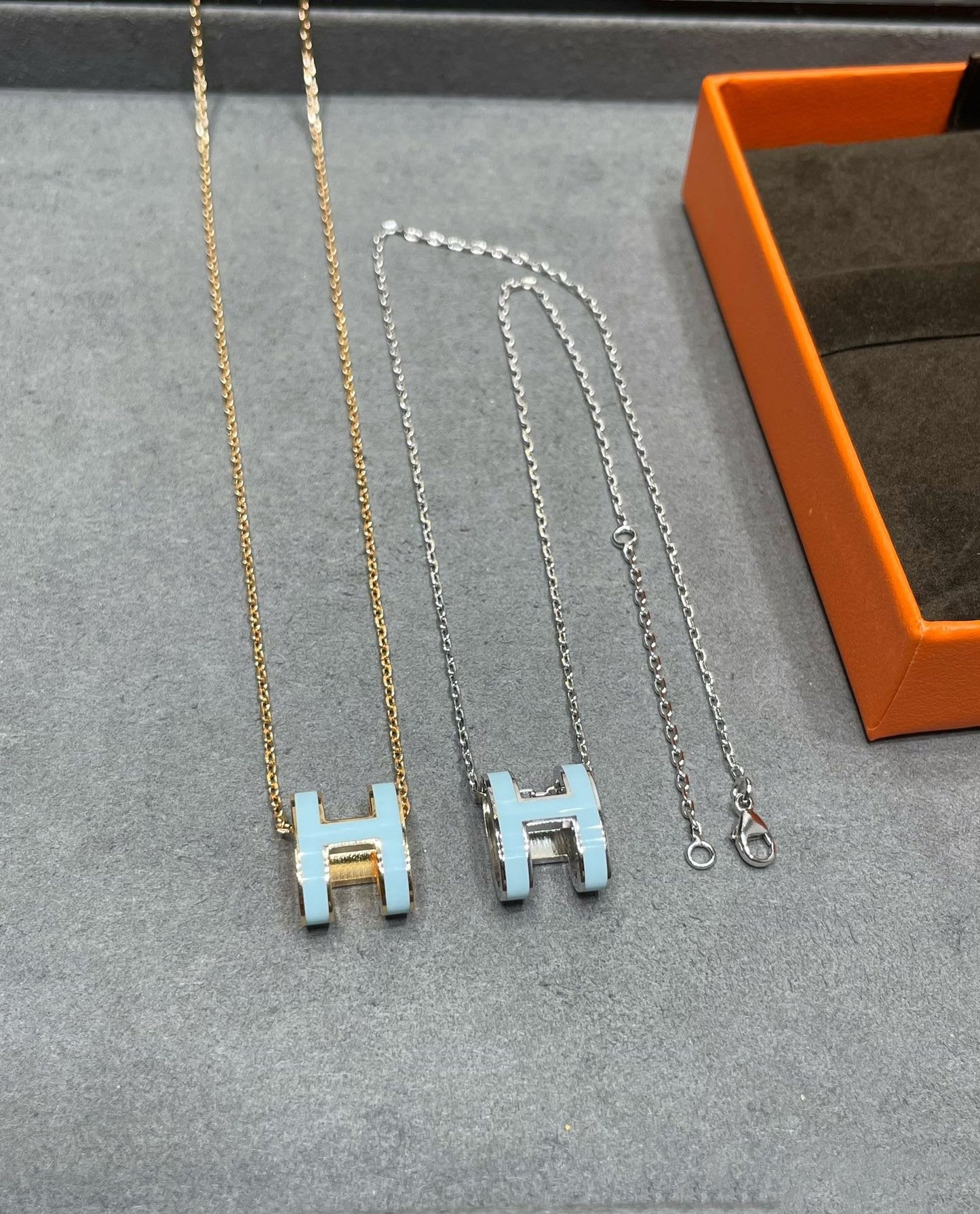[Together Jewelry]POP H SKY BLUE NECKLACE