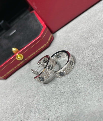 [Together Jewelry]LOVE CERAMIC DIAMOND PAVED SILVER EARRINGS