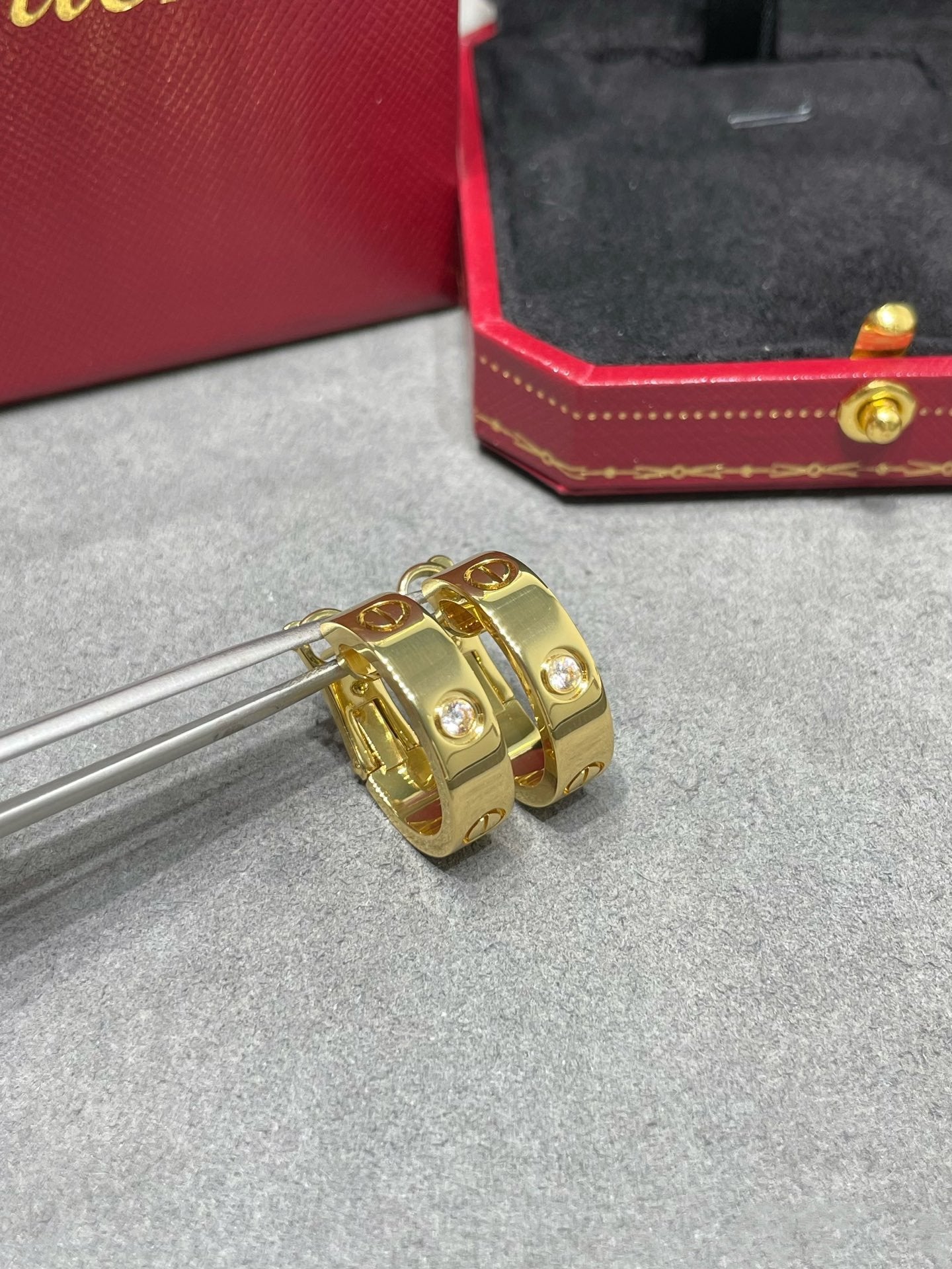 [Together Jewelry]LOVE 5.5MM 1 DIAMOND EARRINGS