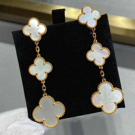 [Together]CLOVER MOP 3 MOTIFS GOLD EARRINGS