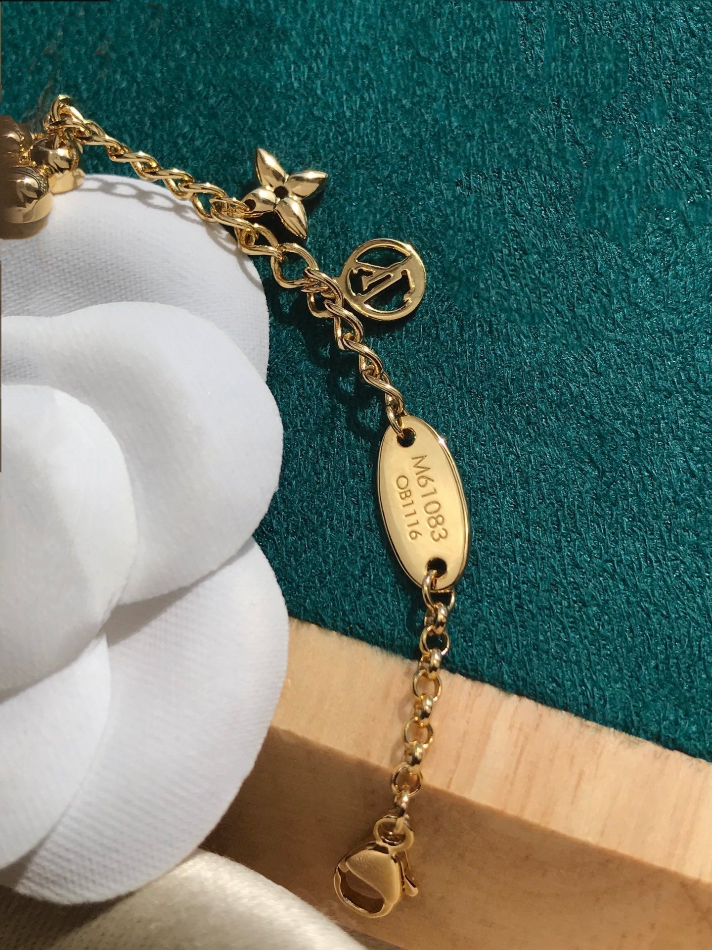 [Together Jewelry]BLOOMING PINK GOLD MOP BRACELET