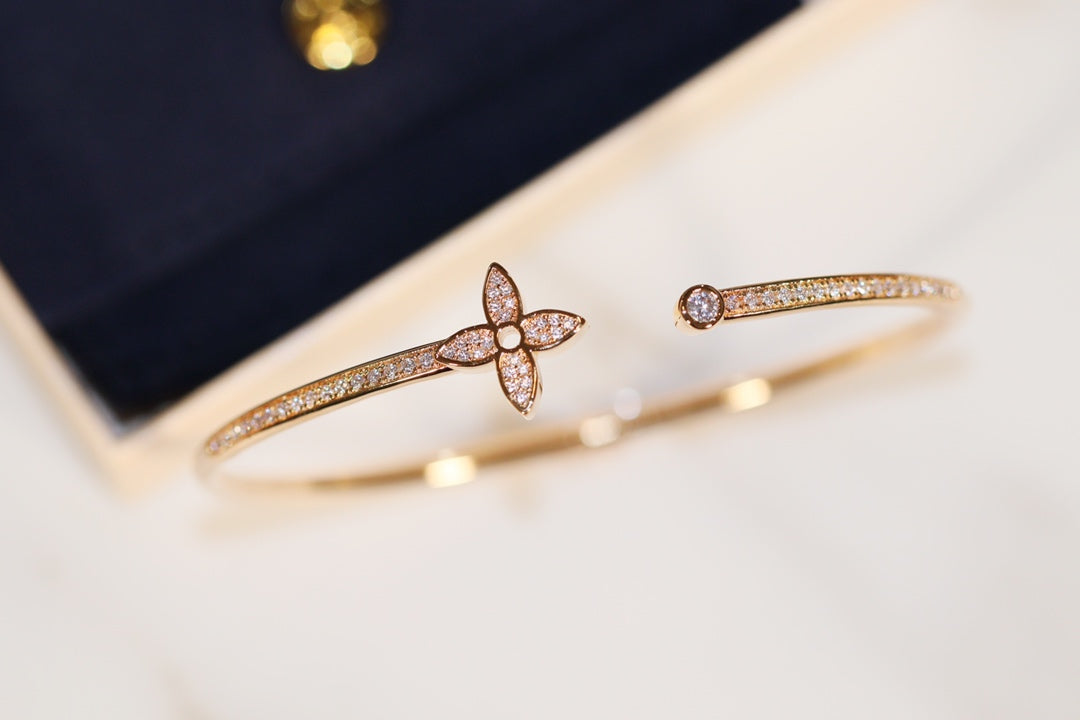 [Together Jewelry]IDYLLE GOLD OPEN BRACELET DIAMOND PAVED