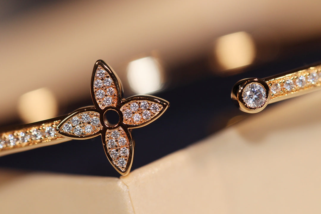 [Together Jewelry]IDYLLE GOLD OPEN BRACELET DIAMOND PAVED