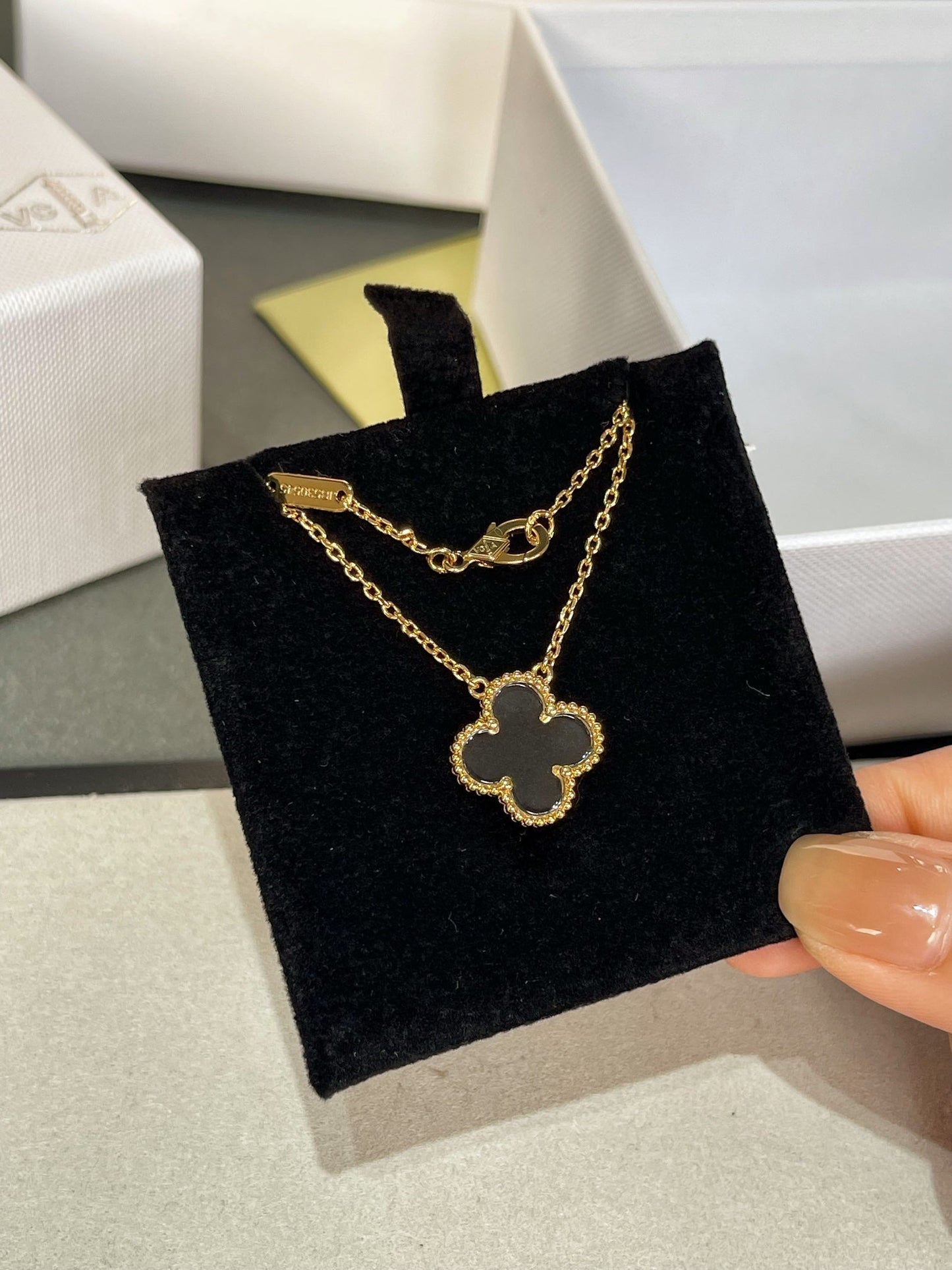 [Together]CLOVER ROCK CRYSTAL ROSE GOLD NECKLACE